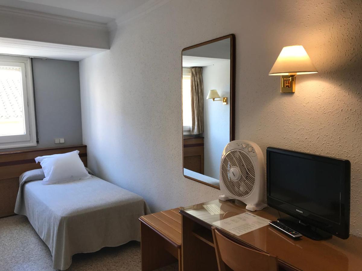 Hostal Can Pou Vidreres Zewnętrze zdjęcie