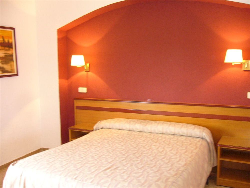 Hostal Can Pou Vidreres Zewnętrze zdjęcie